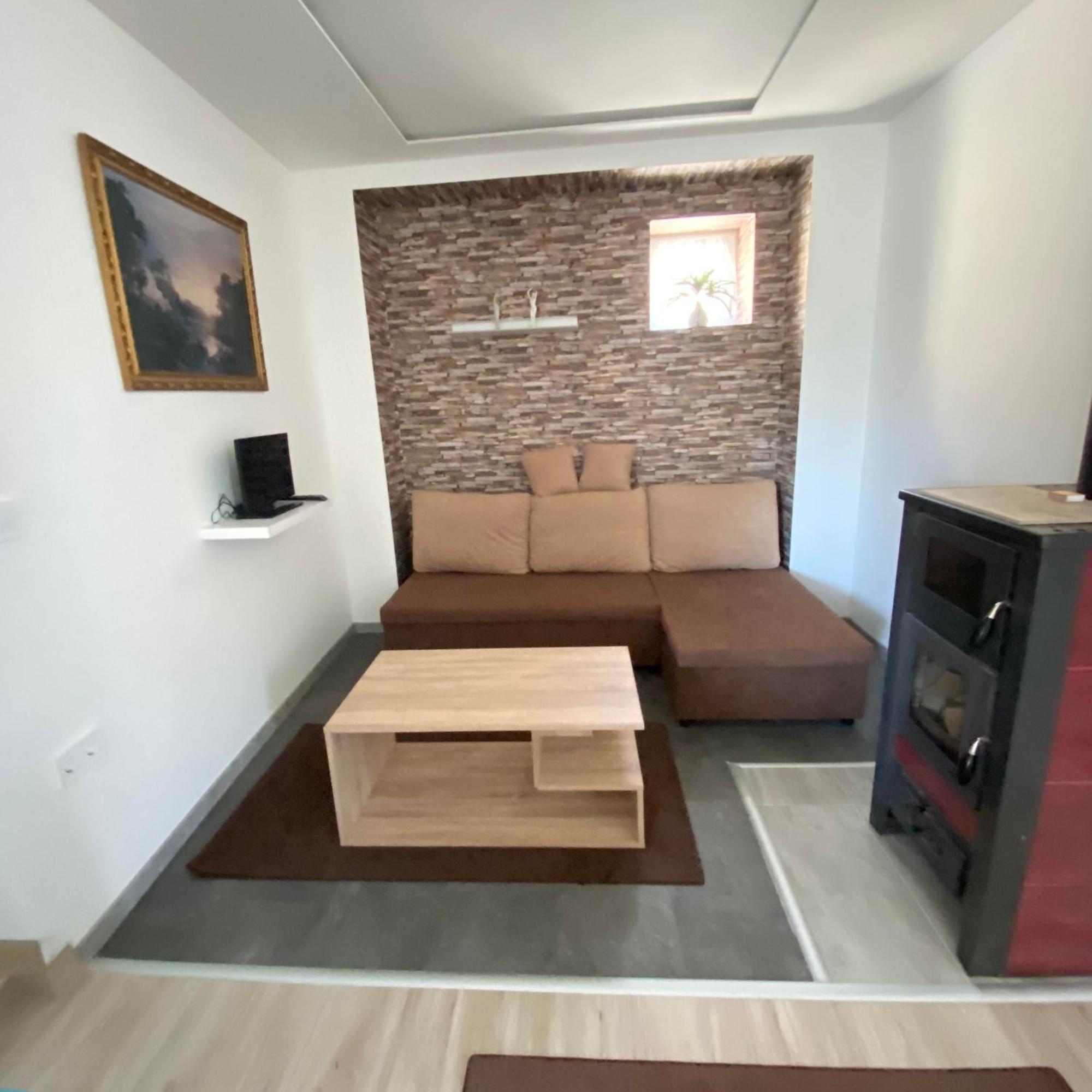Perla Vendeghaz Igal Exterior foto