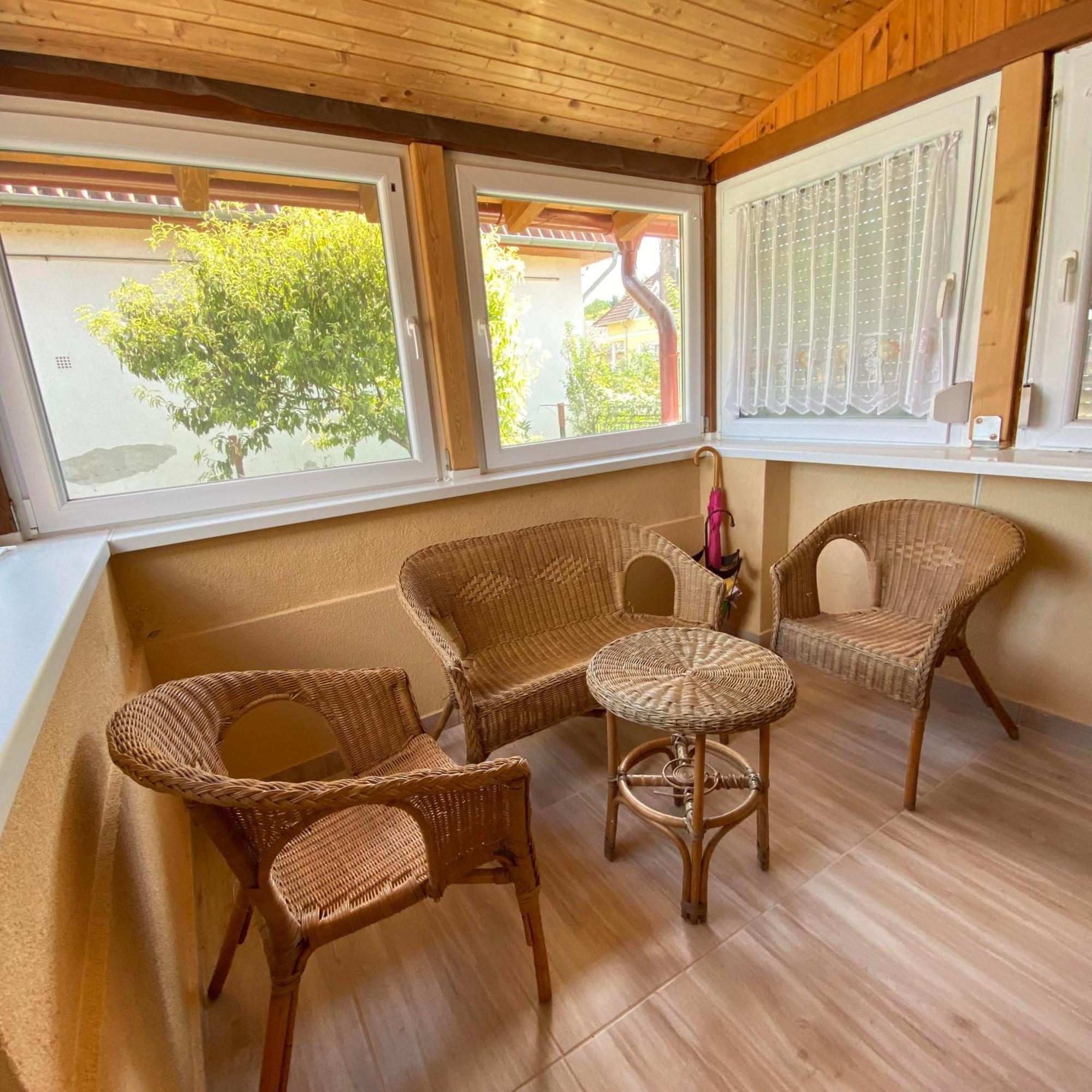 Perla Vendeghaz Igal Exterior foto